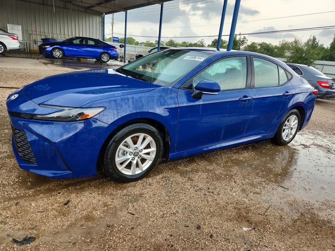 2025 TOYOTA CAMRY