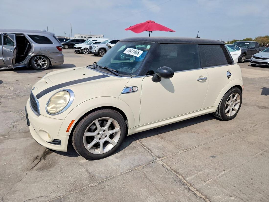 2010 MINI COOPER