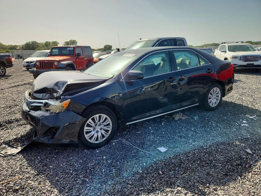 2012 TOYOTA CAMRY