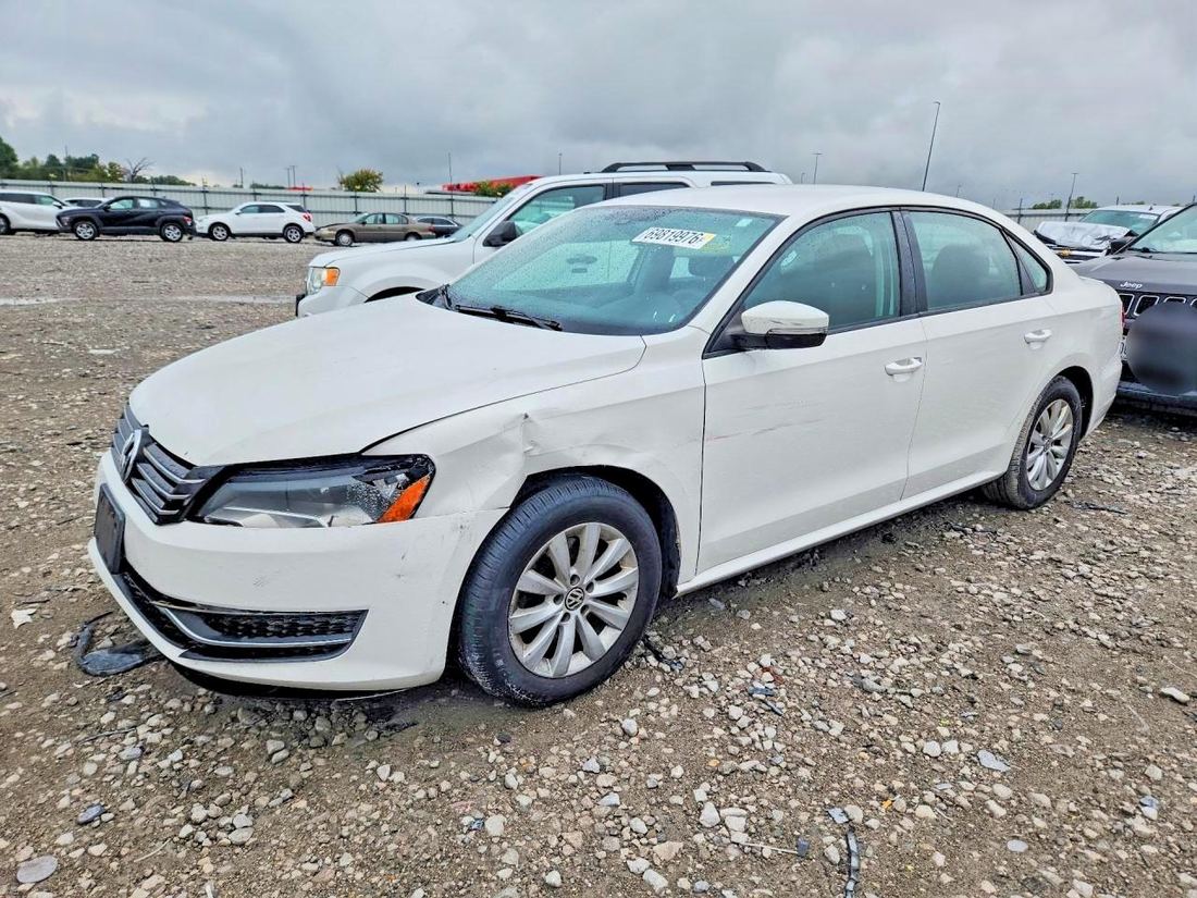 2013 VOLKSWAGEN PASSAT