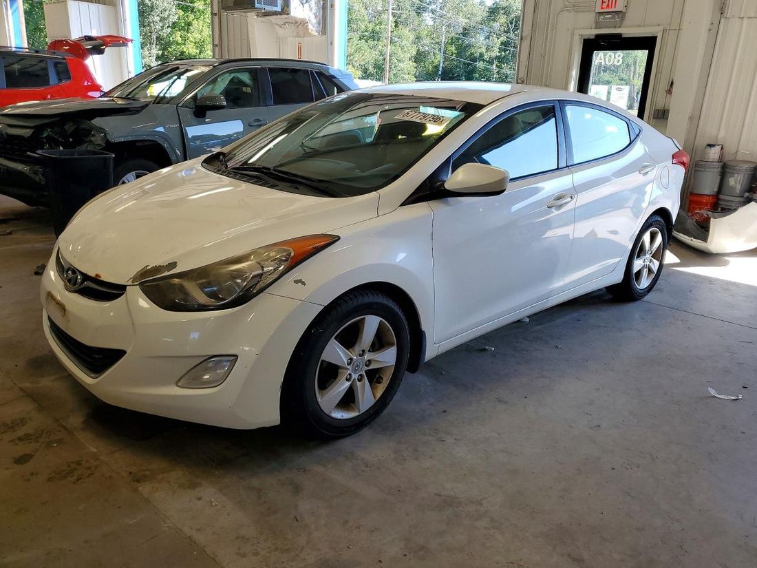 2012 HYUNDAI ELANTRA
