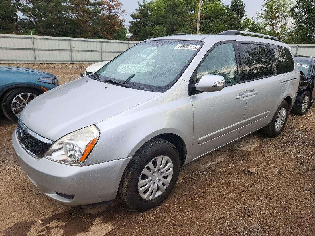 2012 KIA SEDONA