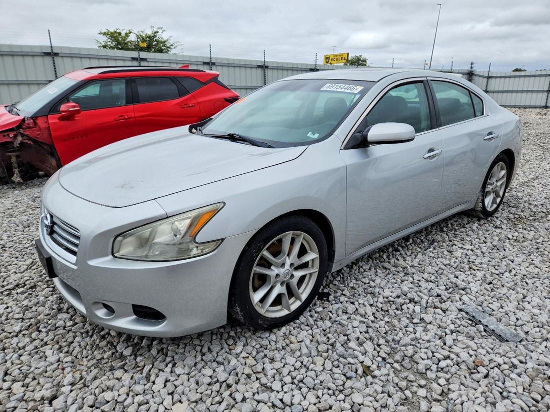 2014 NISSAN MAXIMA