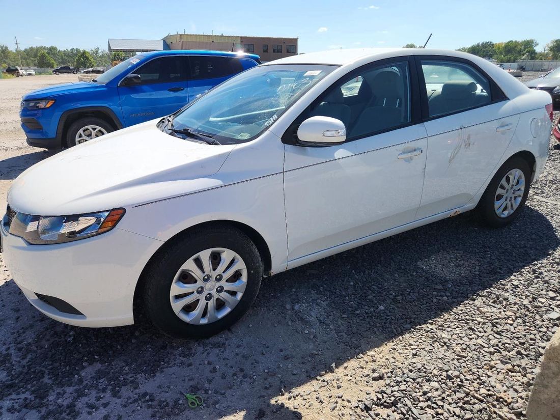 2010 KIA FORTE