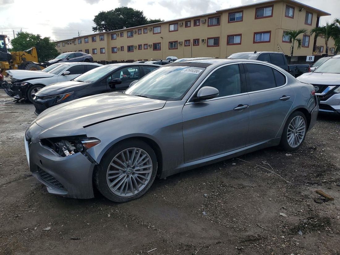 2017 ALFA ROMEO GIULIA