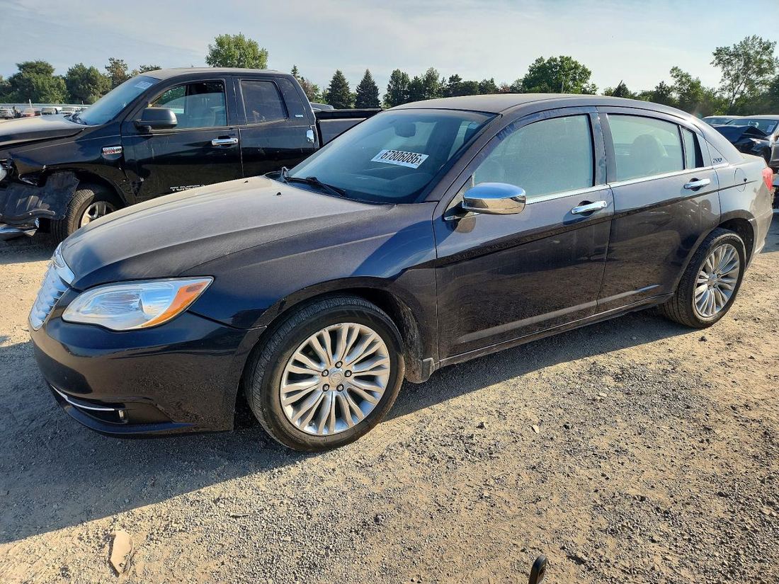 2012 CHRYSLER 200