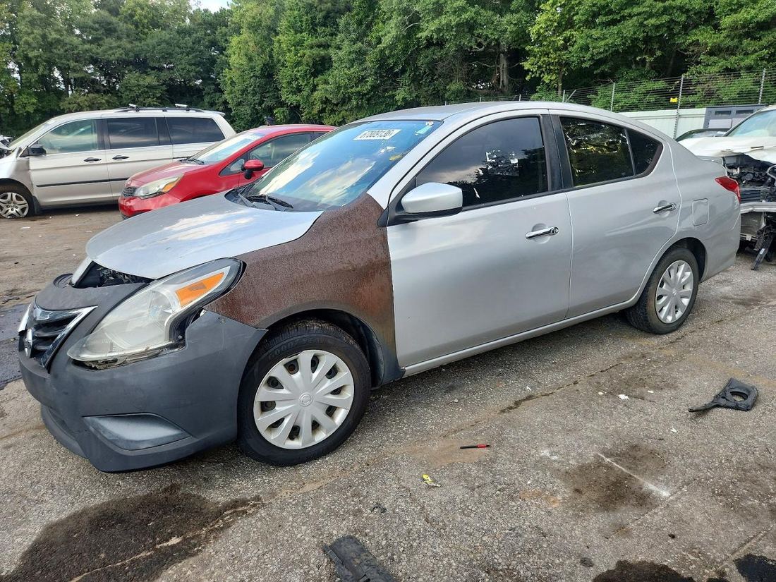 2019 NISSAN VERSA