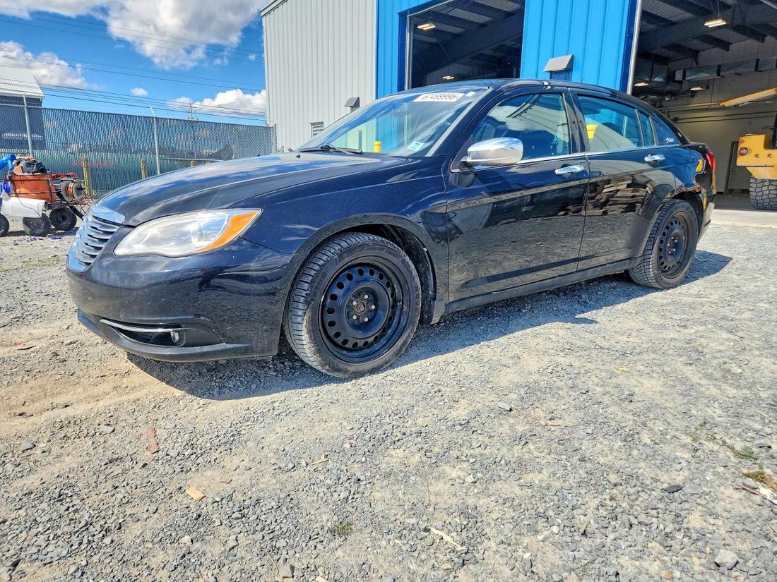 2013 CHRYSLER 200