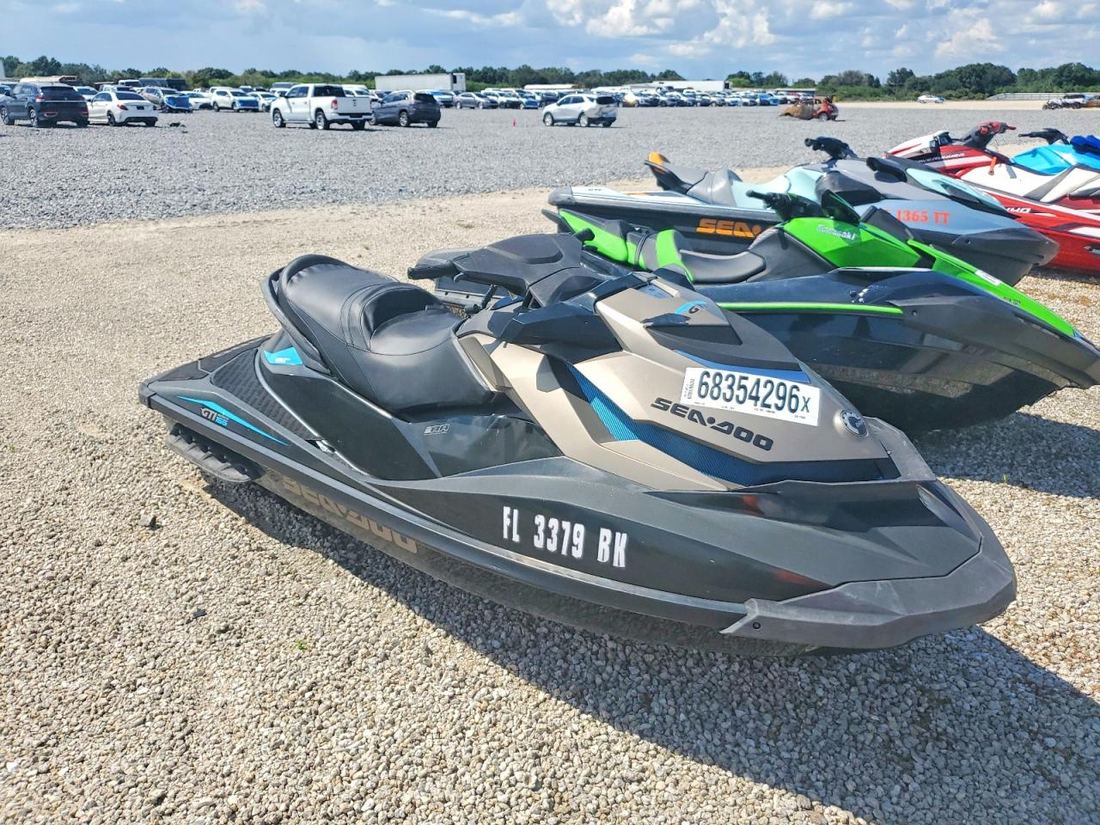 2017 SEA-DOO GTI LIMITED 155
