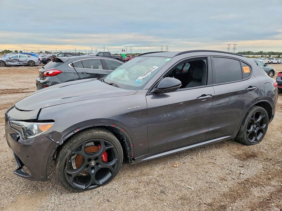 2022 ALFA ROMEO STELVIO