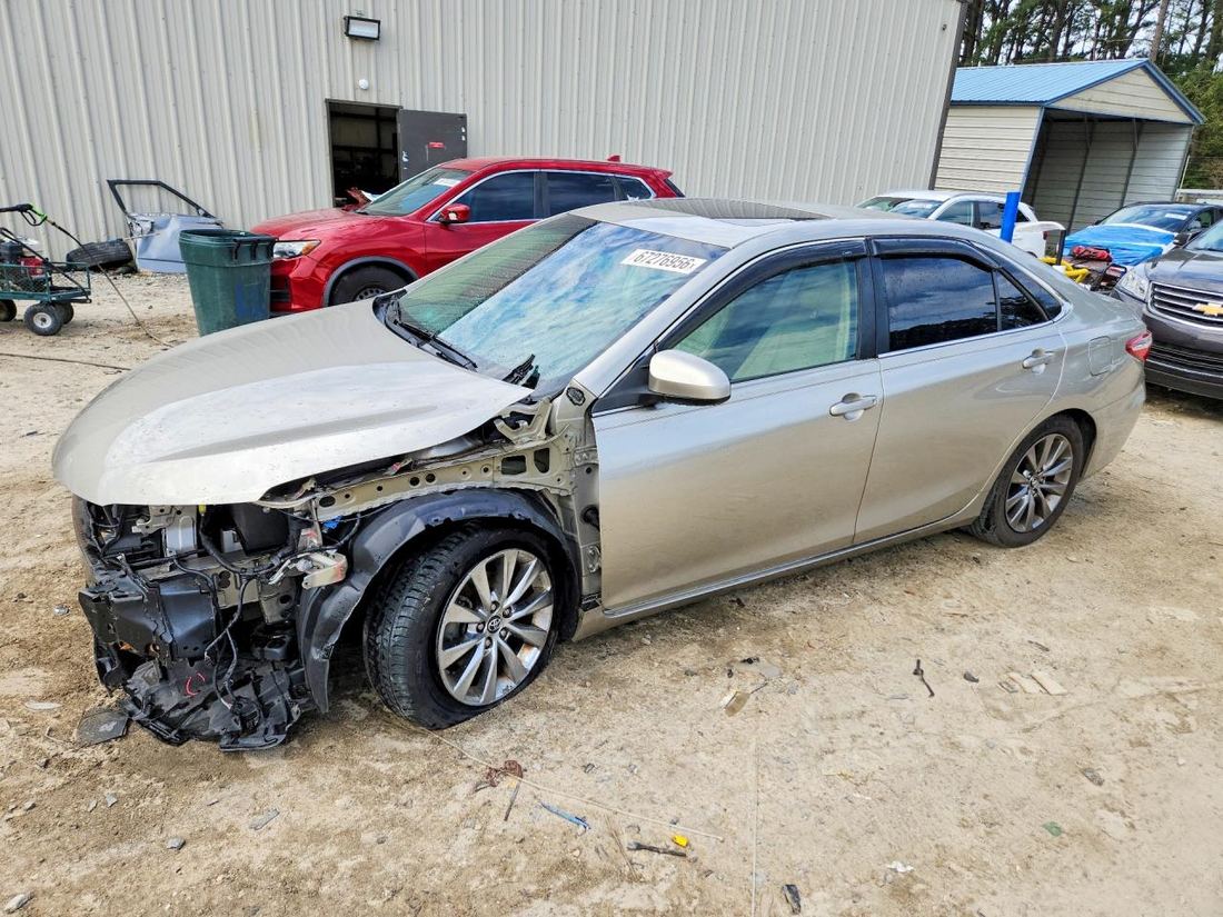 2015 TOYOTA CAMRY