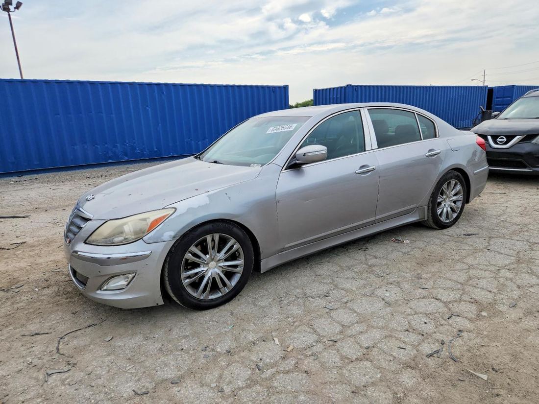 2012 HYUNDAI GENESIS