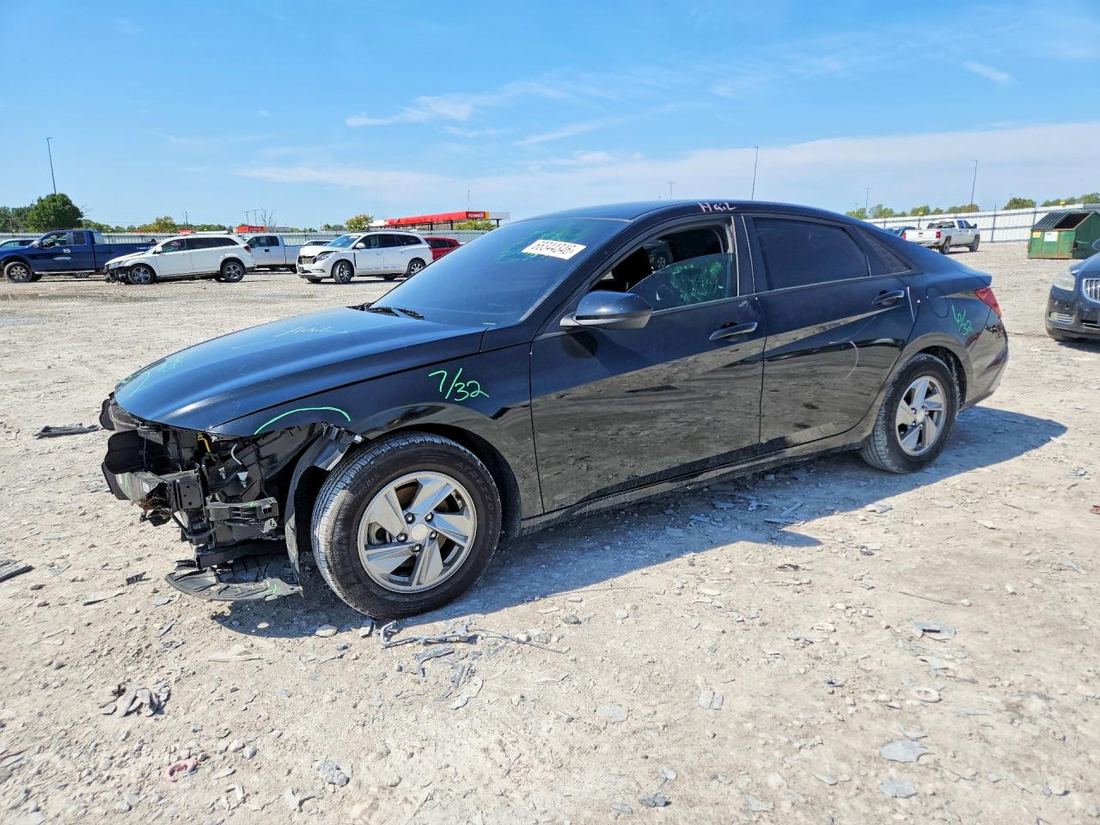 2024 HYUNDAI ELANTRA