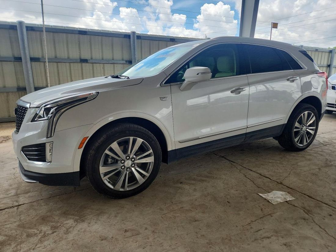 2024 CADILLAC XT5
