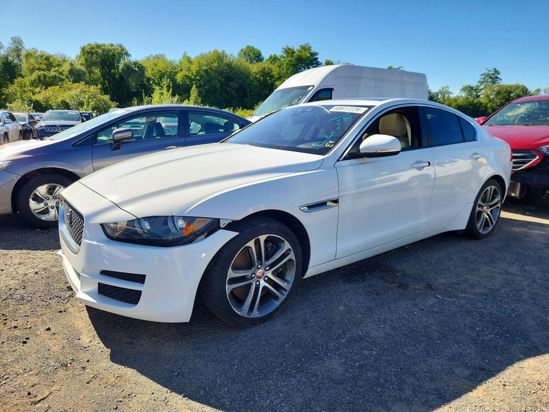 2017 JAGUAR XE
