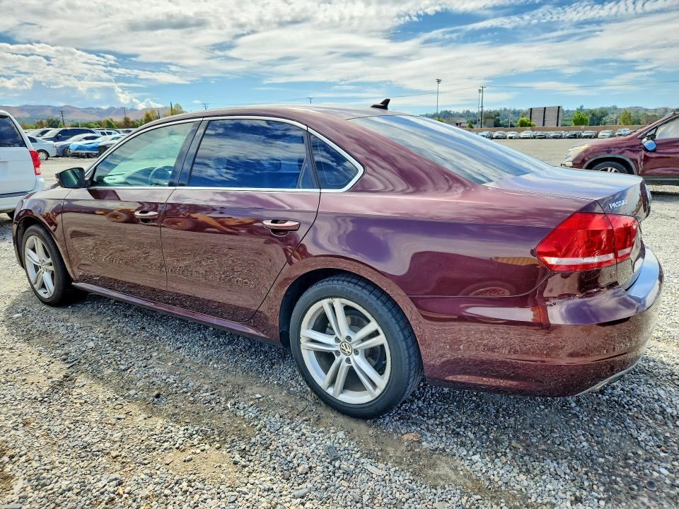 2014 VOLKSWAGEN PASSAT