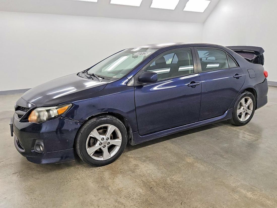 2011 TOYOTA COROLLA