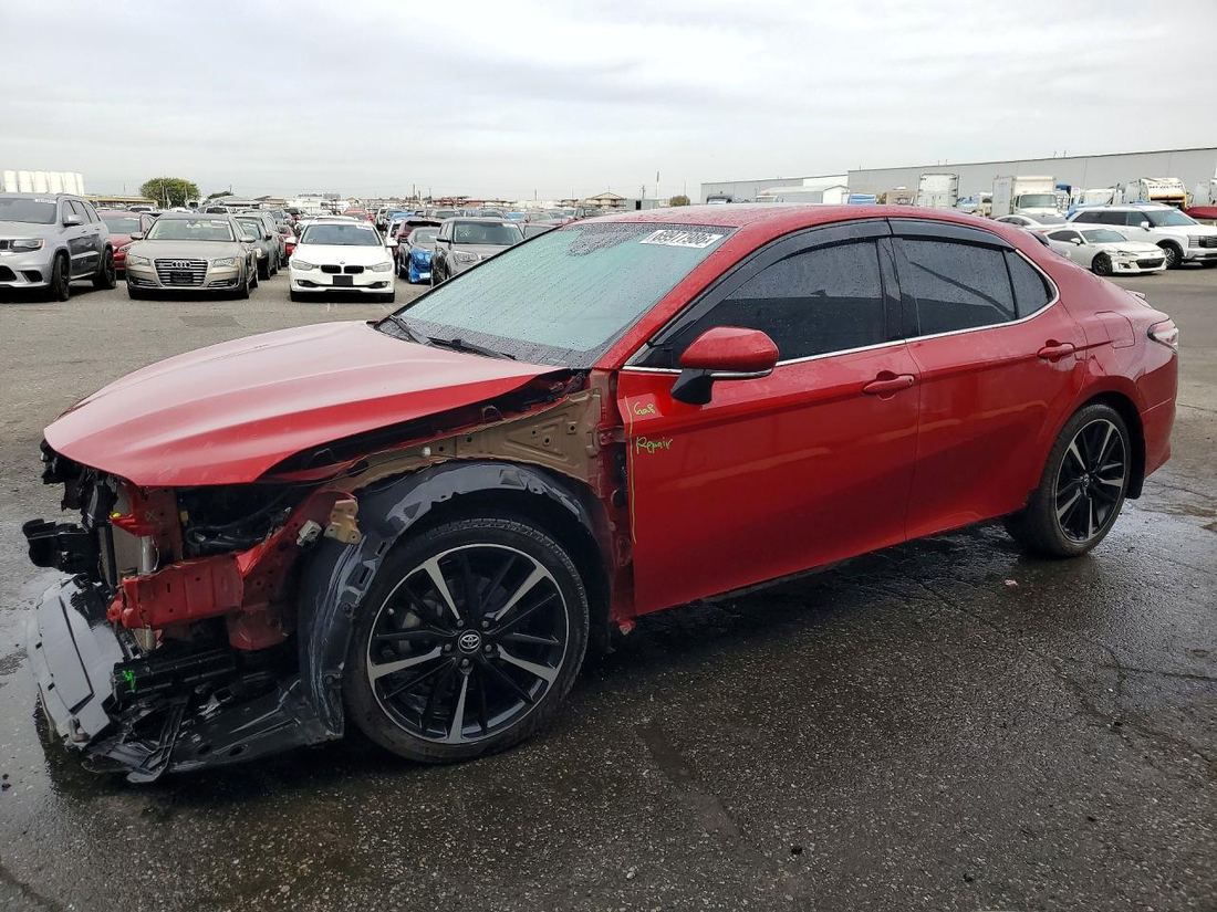 2019 TOYOTA CAMRY