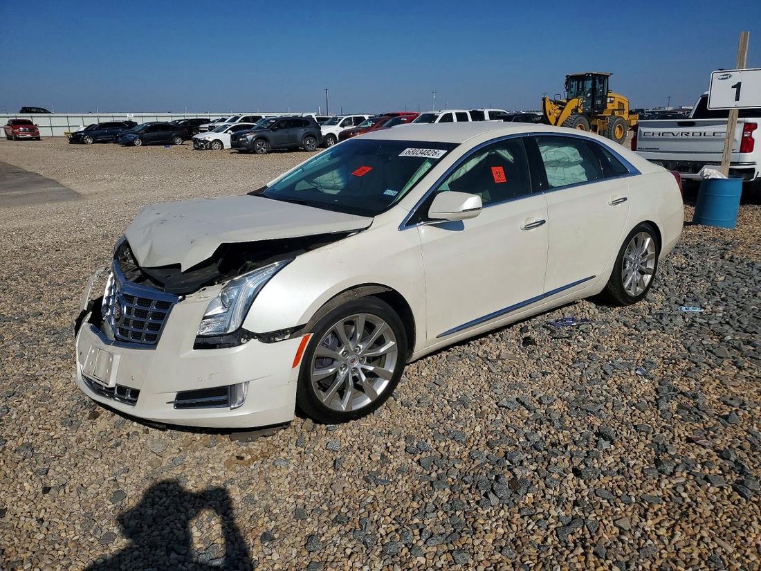 2015 CADILLAC XTS