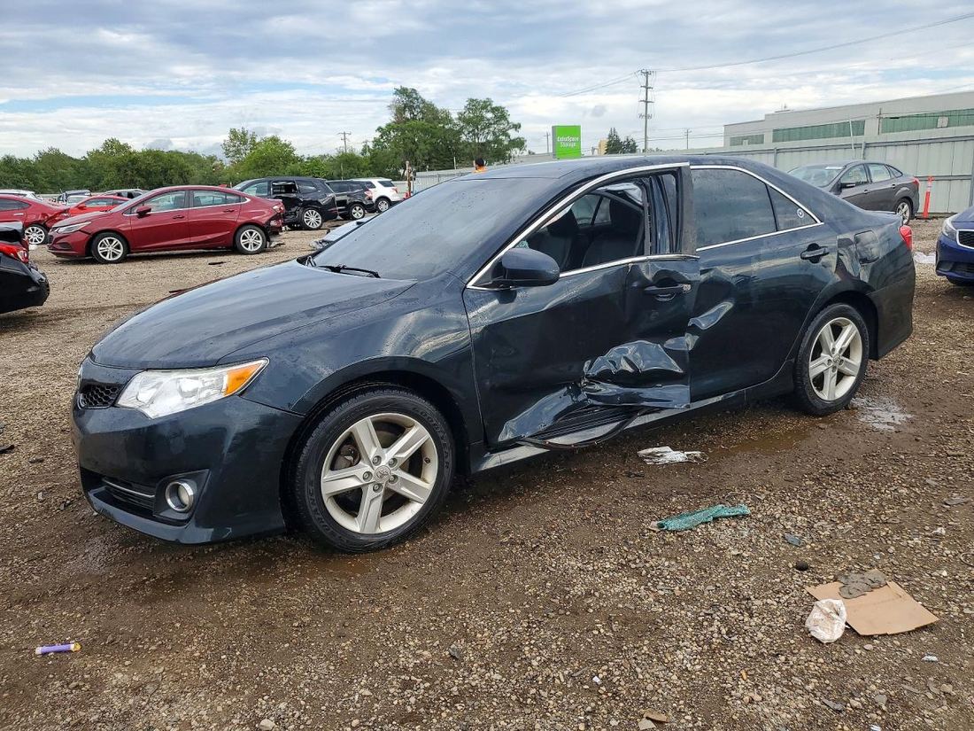 2012 TOYOTA CAMRY
