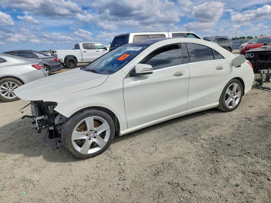 2015 MERCEDES-BENZ CLA