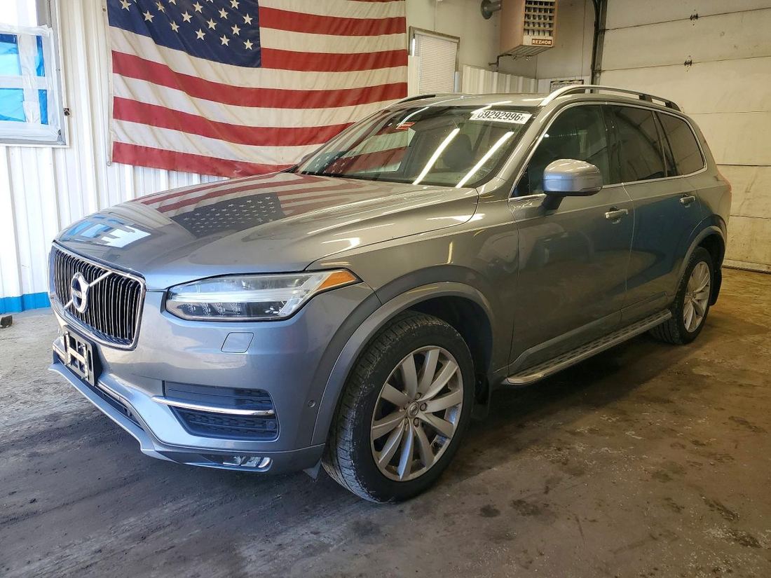 2016 VOLVO XC90