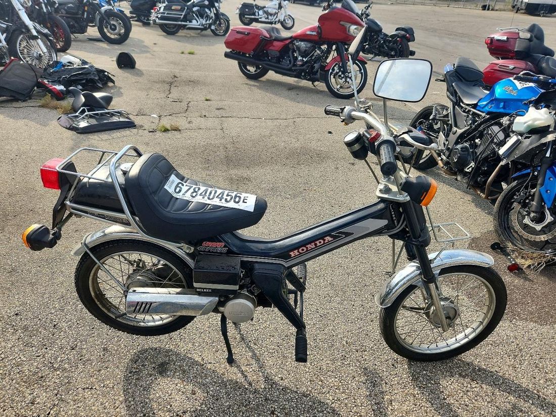 1982 HONDA NU50