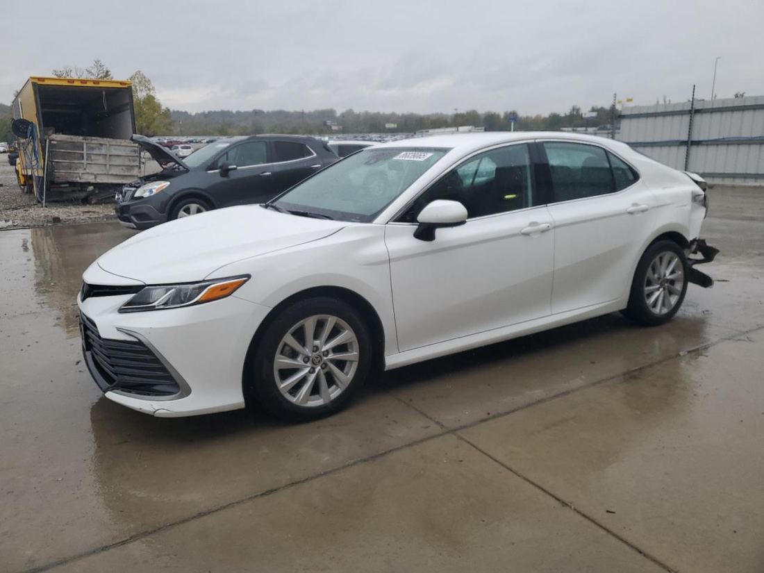 2023 TOYOTA CAMRY