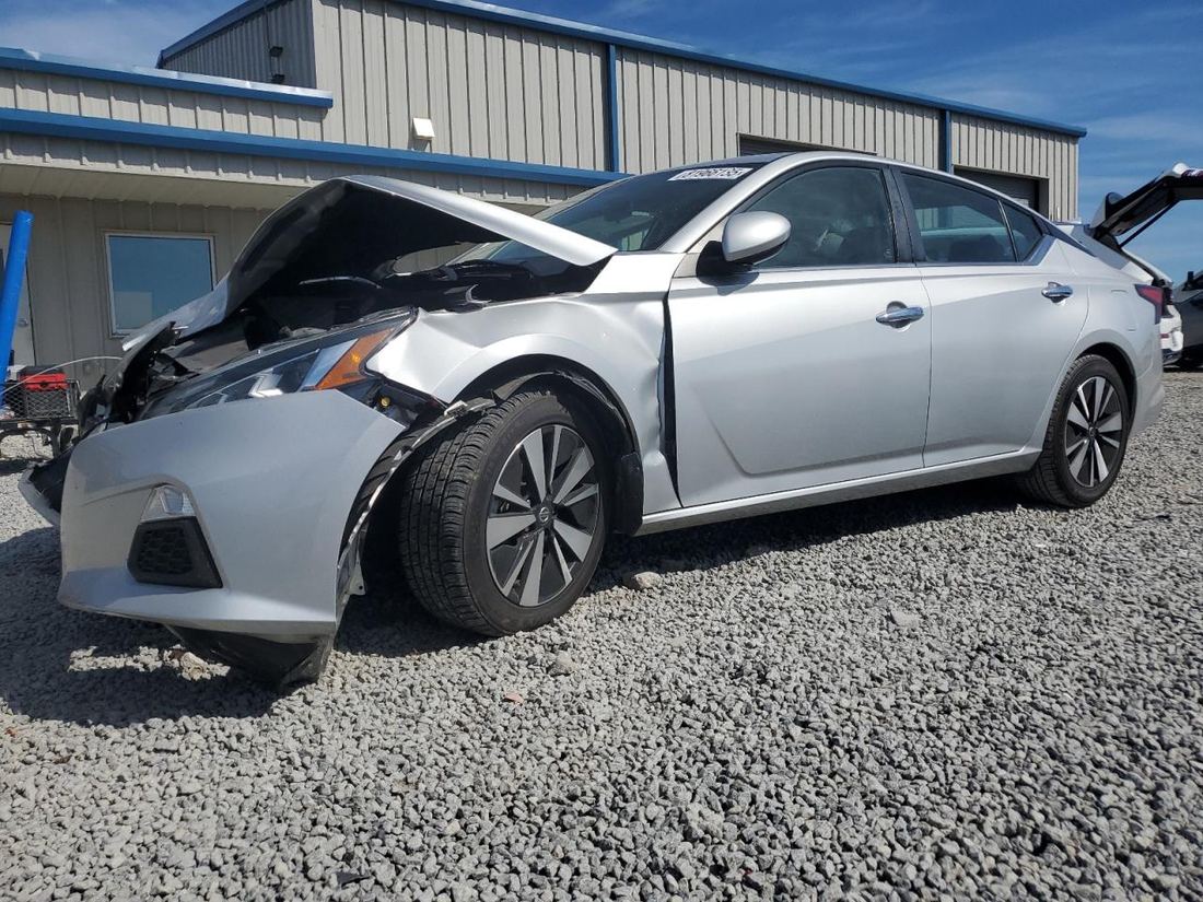 2022 NISSAN ALTIMA