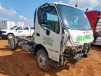 2017 HINO 195