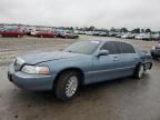 2003 LINCOLN TOWN CAR