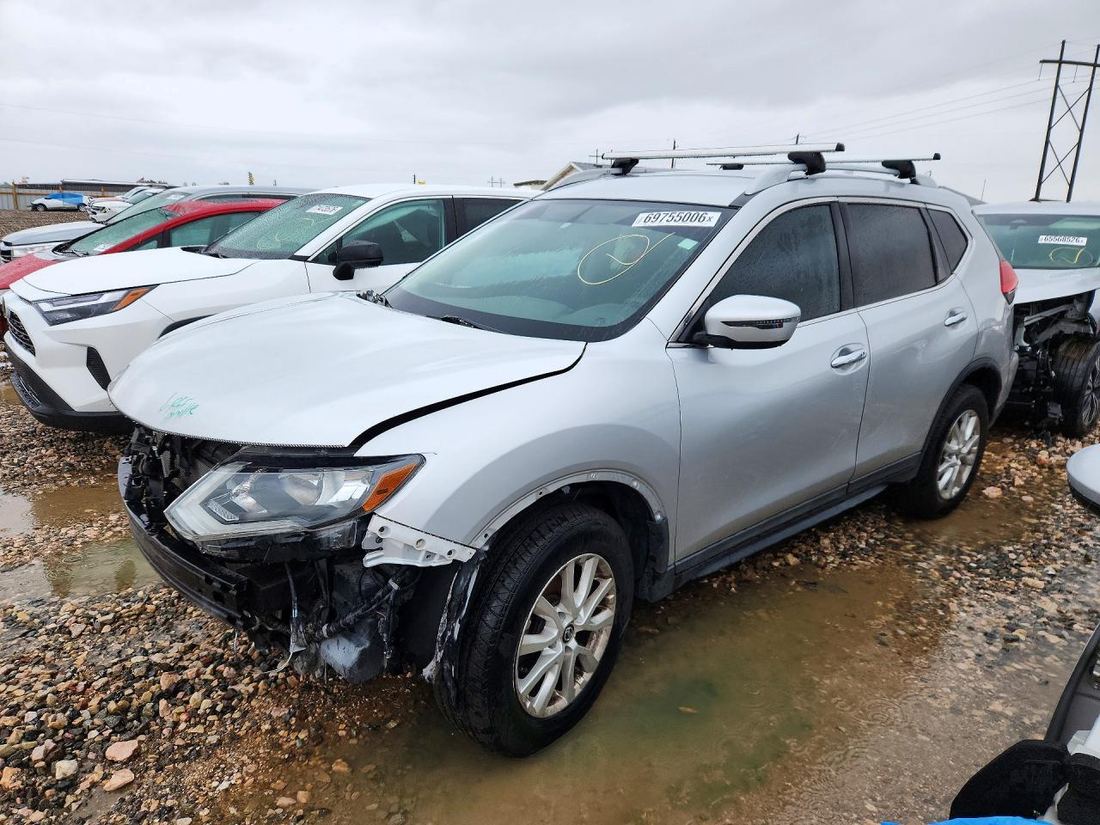 2017 NISSAN ROGUE