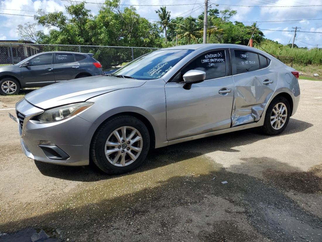 2016 MAZDA 3