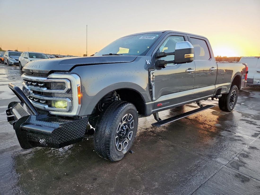 2024 FORD F350
