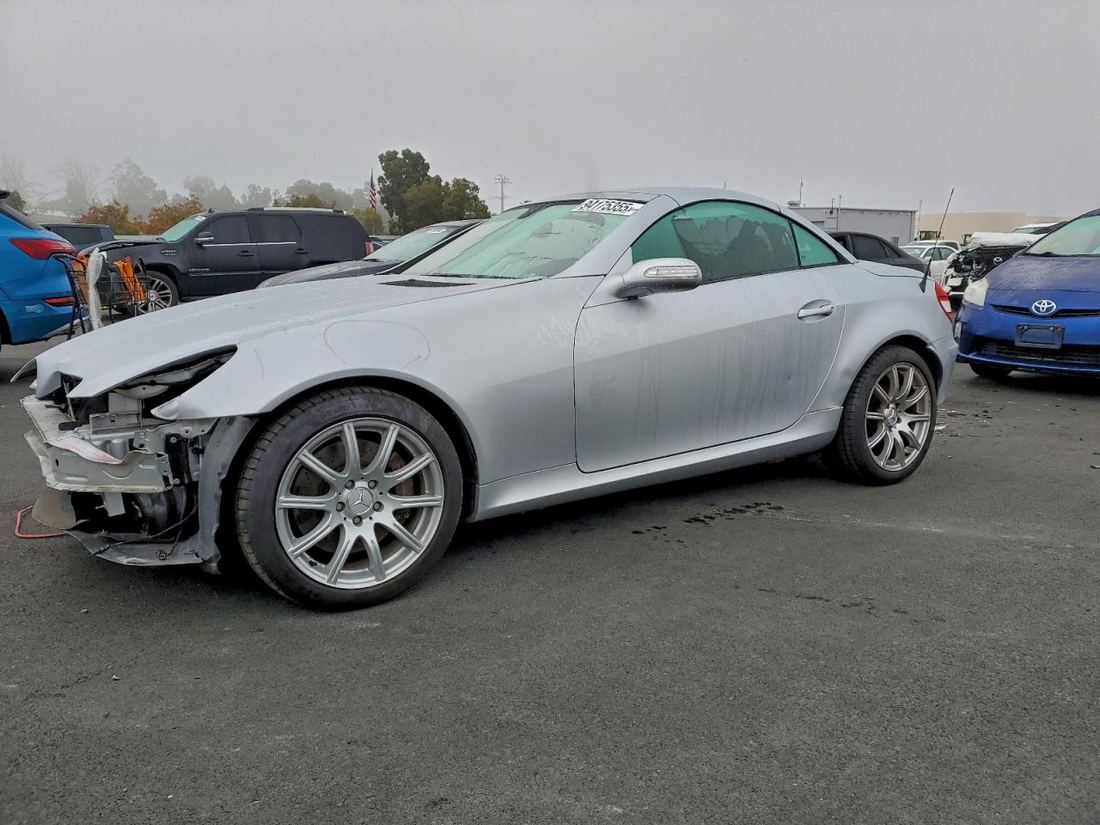 2006 MERCEDES-BENZ SLK