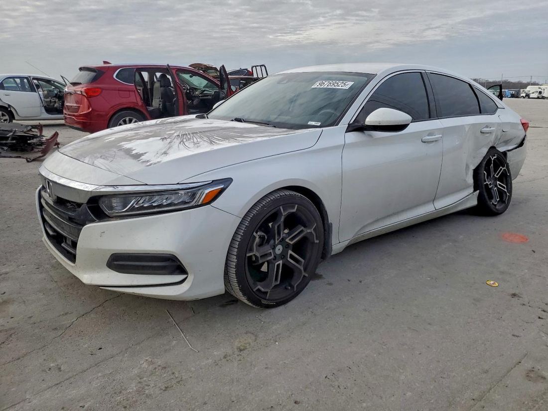 2019 HONDA ACCORD