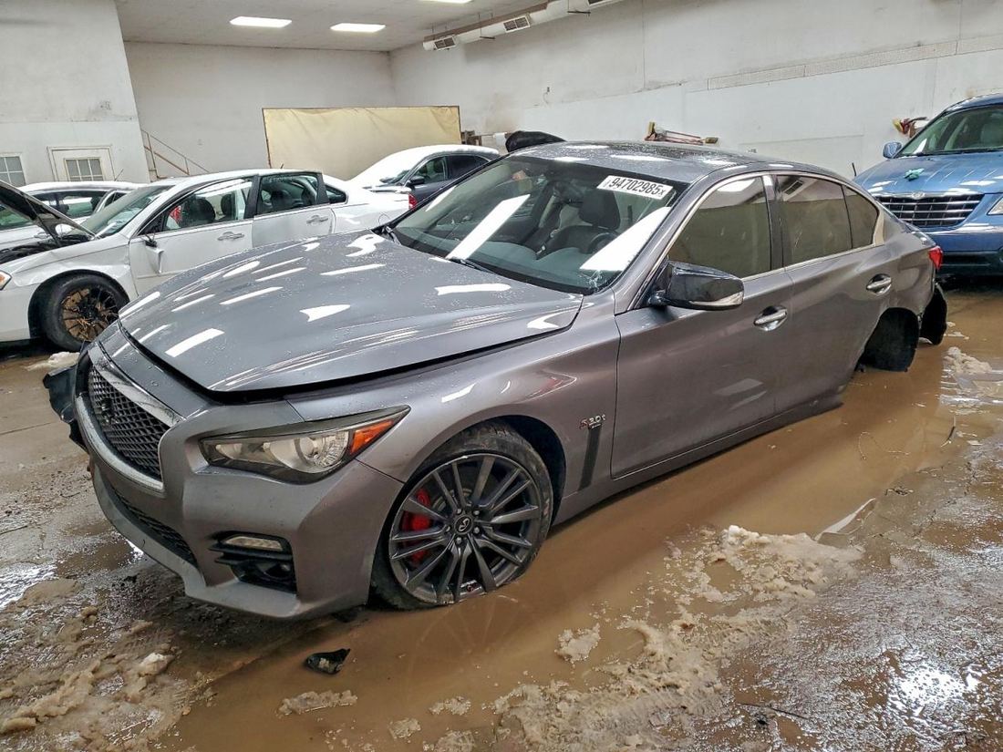 2017 INFINITI Q50