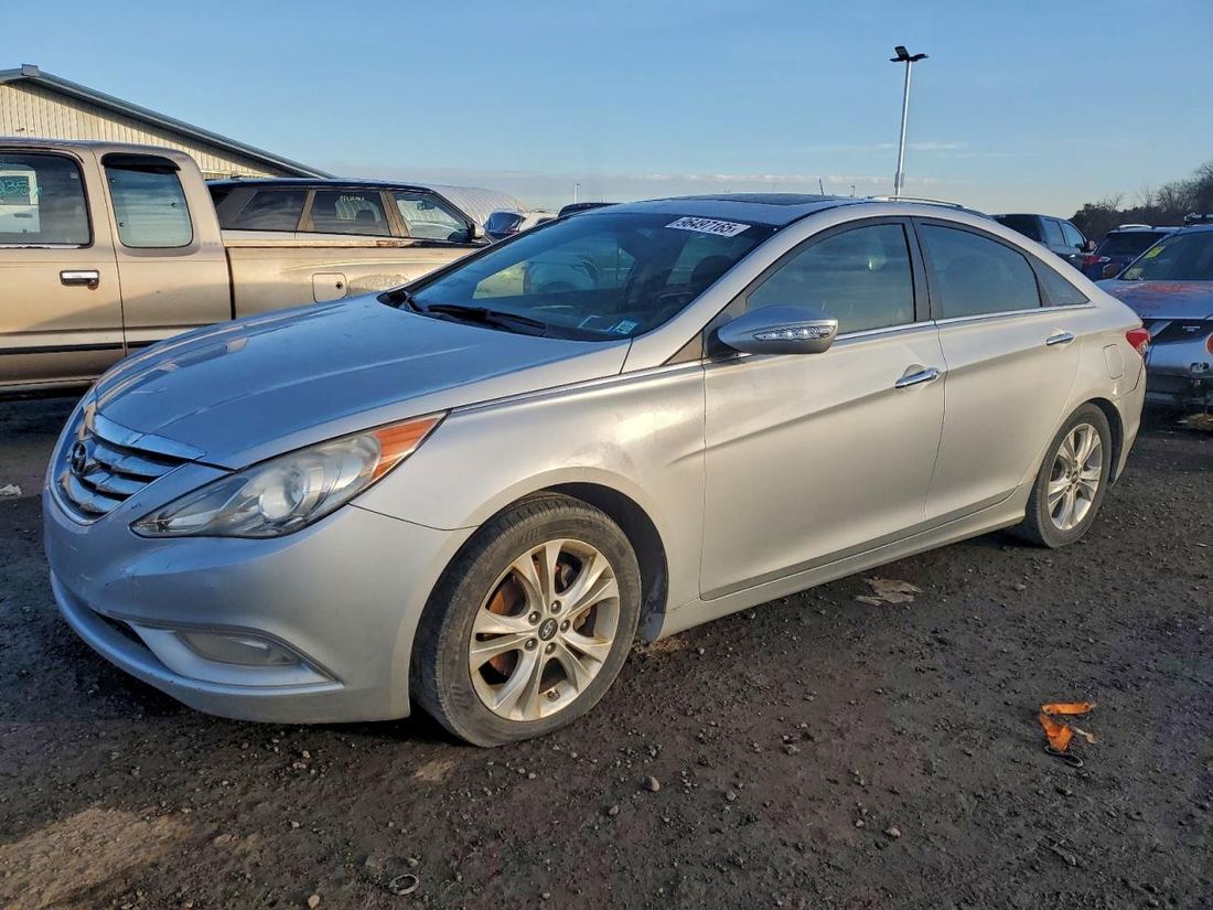 2011 HYUNDAI SONATA