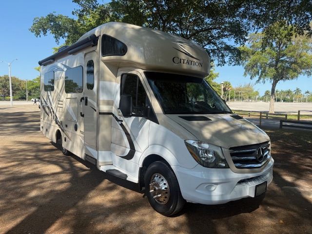 2017 Mercedes-Benz 3500