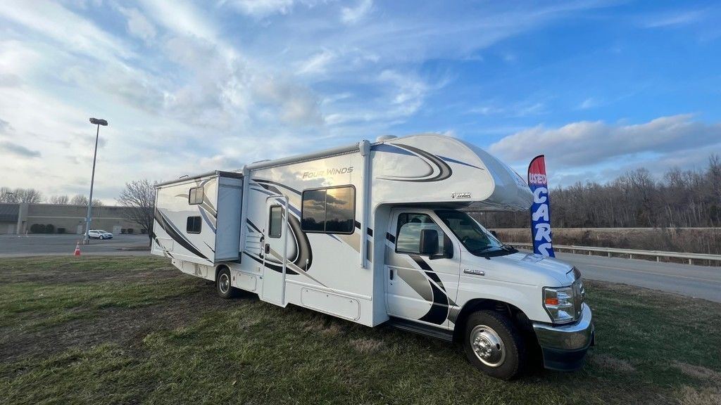 2022 Ford Econoline
