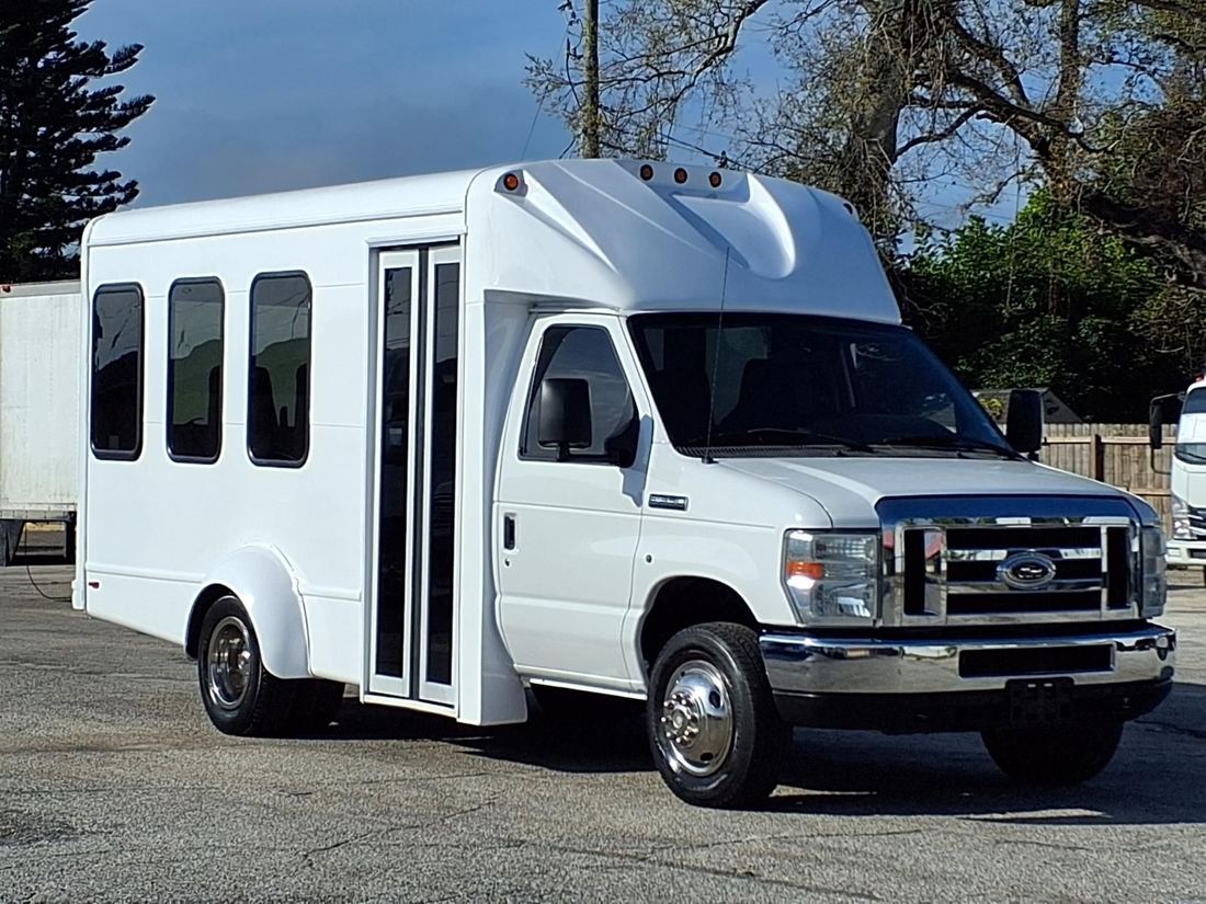 2016 Ford Econoline