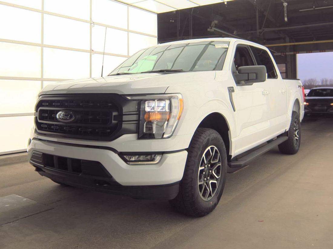 2023 FORD SuperCrew
