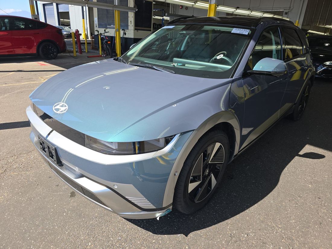2025 HYUNDAI Limited