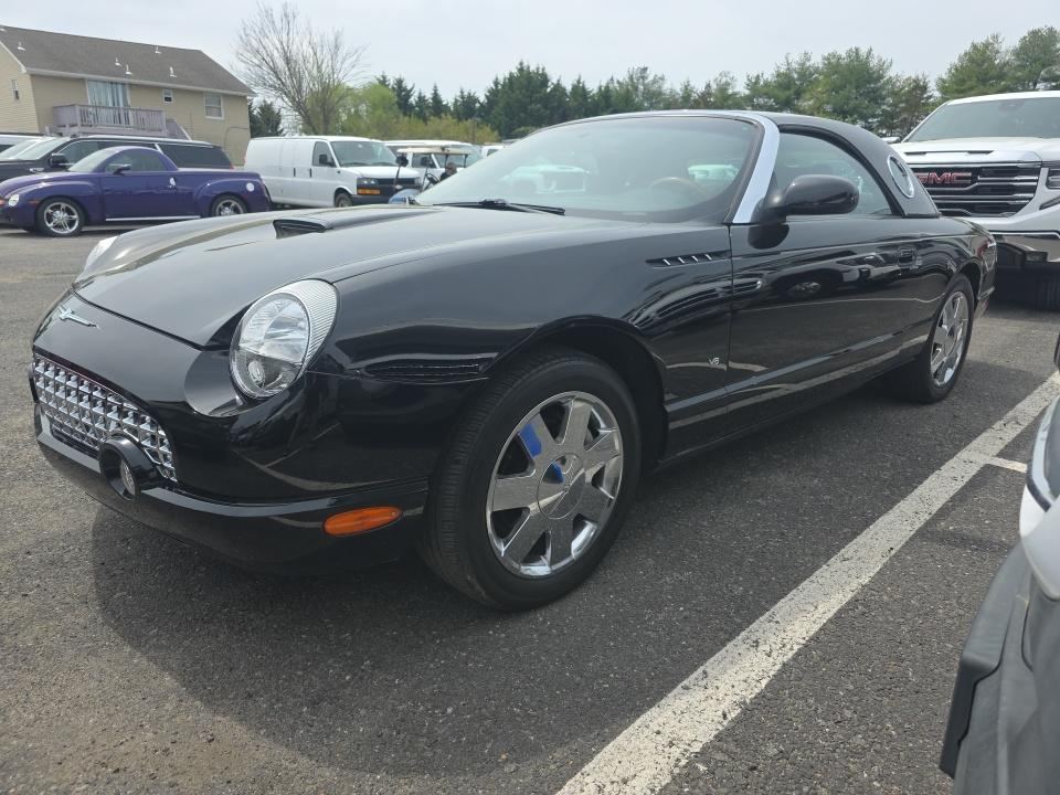 2003 Ford Thunderbird