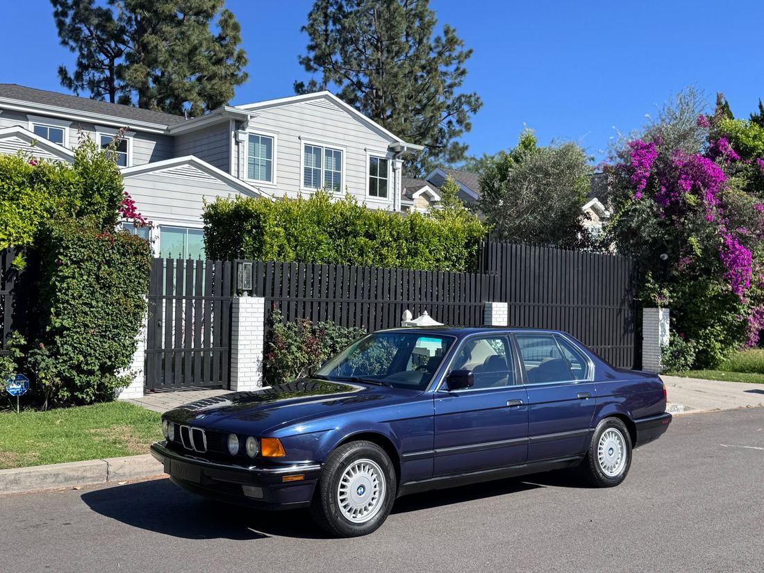 1990 BMW 7-Series