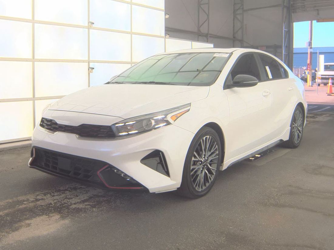 2022 KIA GT Line