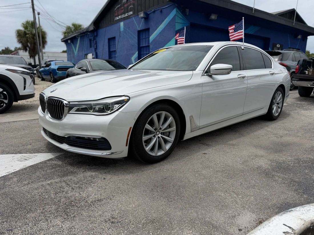 2017 BMW 7-Series