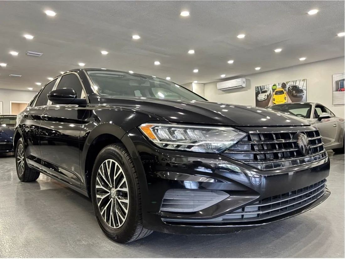 2019 Volkswagen S, SE, R-Line
