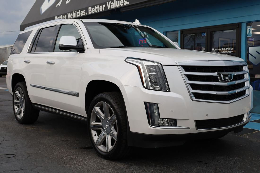 2016 Cadillac Premium