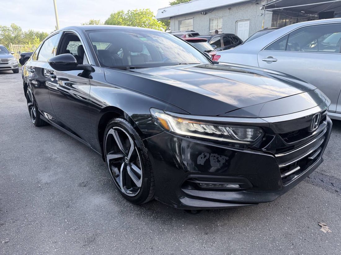 2018 Honda Sport